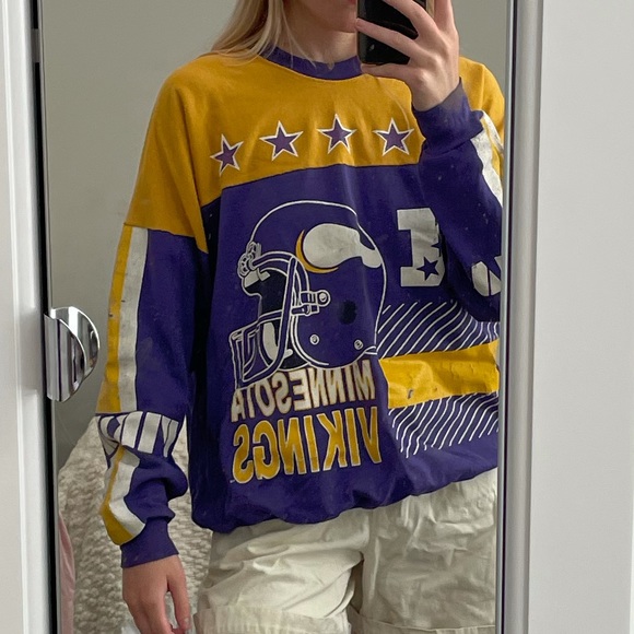 Vintage Tops - Vintage football crew neck